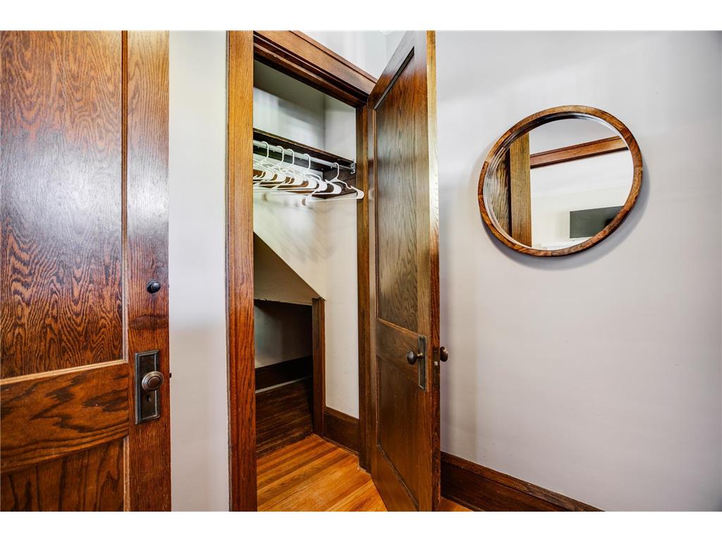 4332 Harriet Avenue Minneapolis MN 55409 6629882 image1