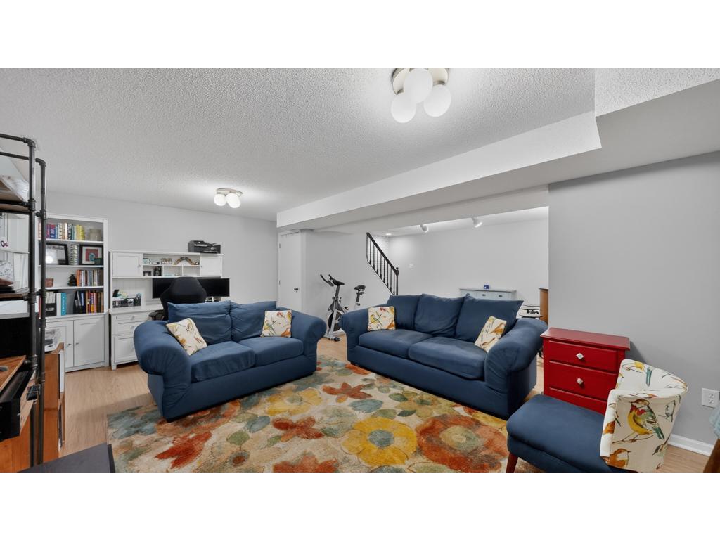 4332 Valley Drive NW Rochester MN 55901 7073395 image23