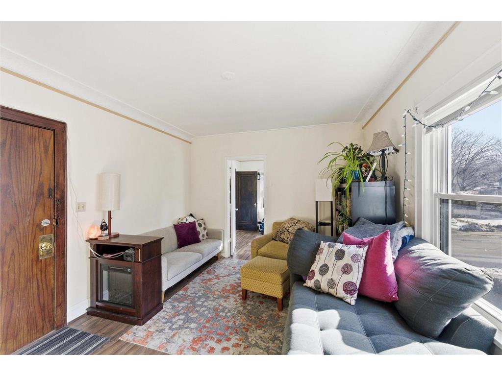 4333 Fremont Avenue N Minneapolis MN 55412 7012023 image22