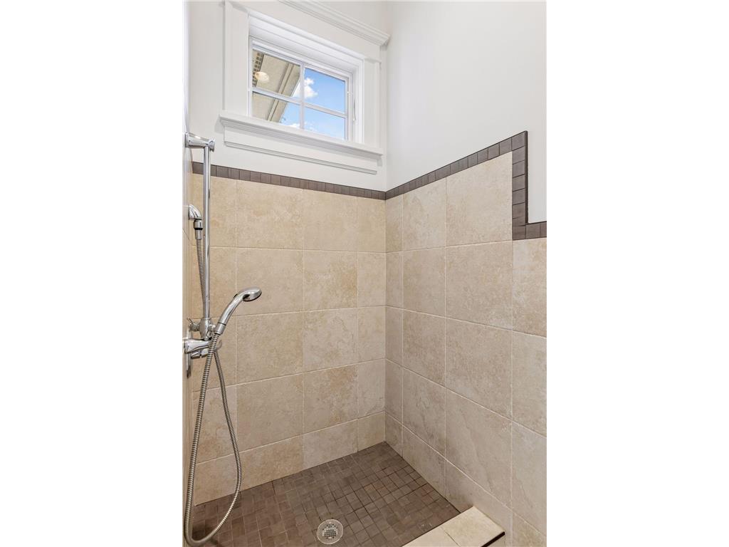 4334 Beard Avenue S Minneapolis MN 55410 7088070 image27