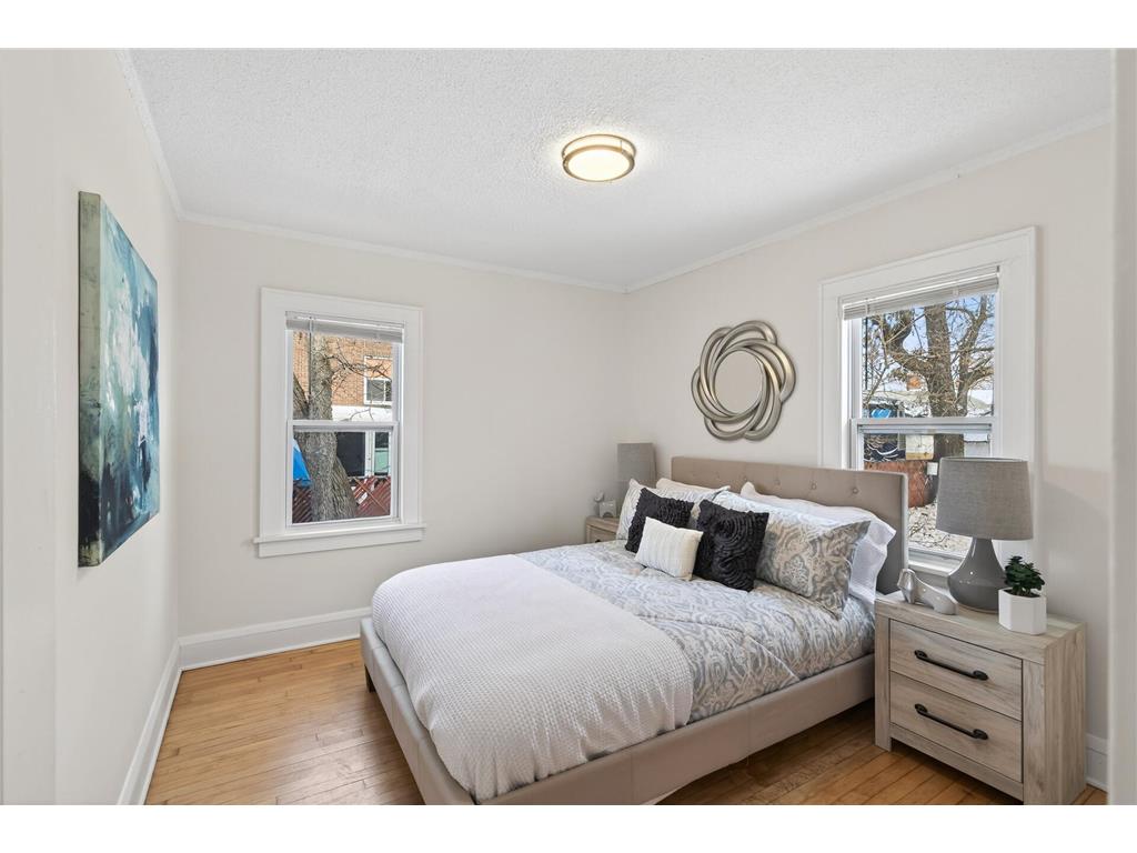 4334 Fremont Avenue N Minneapolis MN 55412 6823117 image10