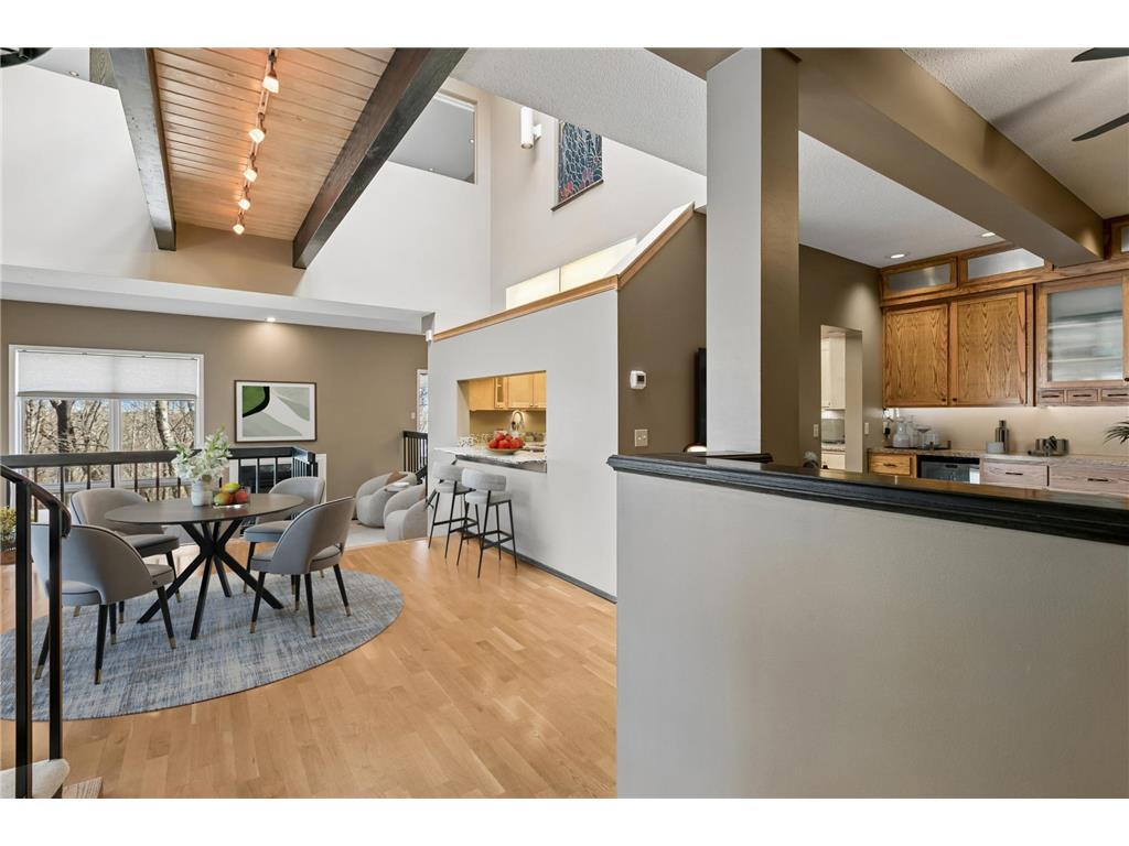 4334 Highland Drive Shoreview MN 55126 - Snail 7008353 image5
