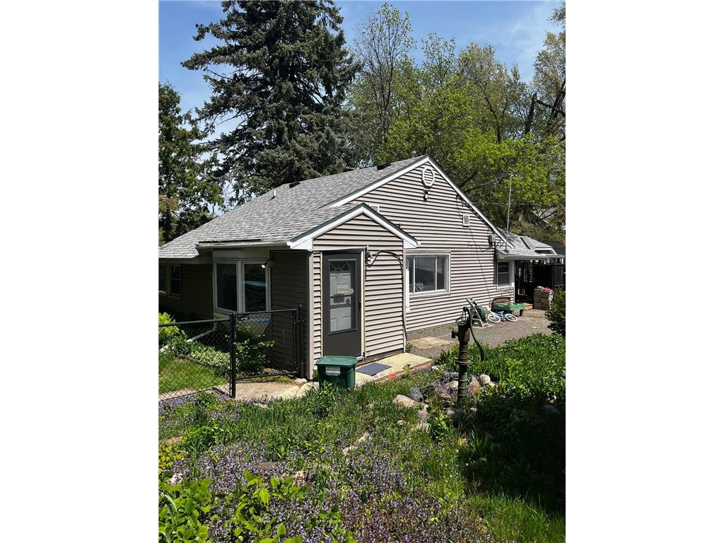 4335 4th Street NE Columbia Heights MN 55421 7070831 image1