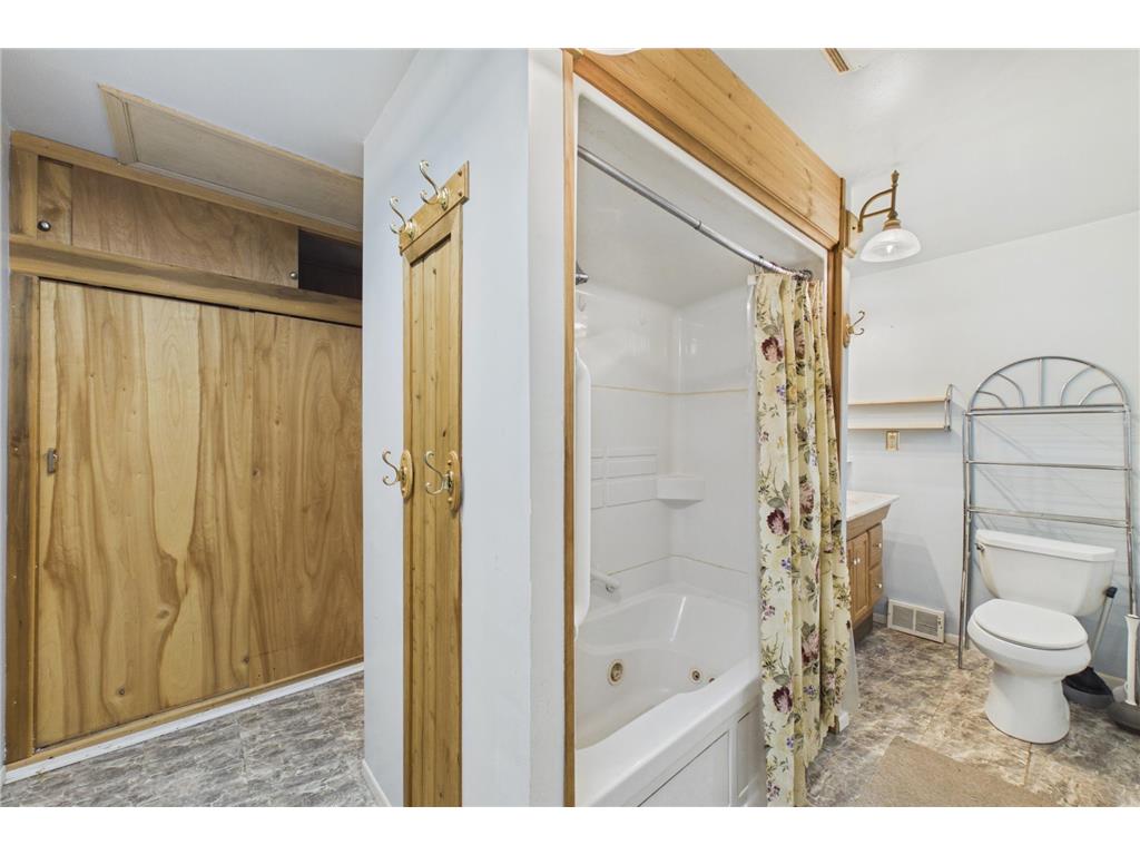 4335 4th Street NE Columbia Heights MN 55421 7070831 image18