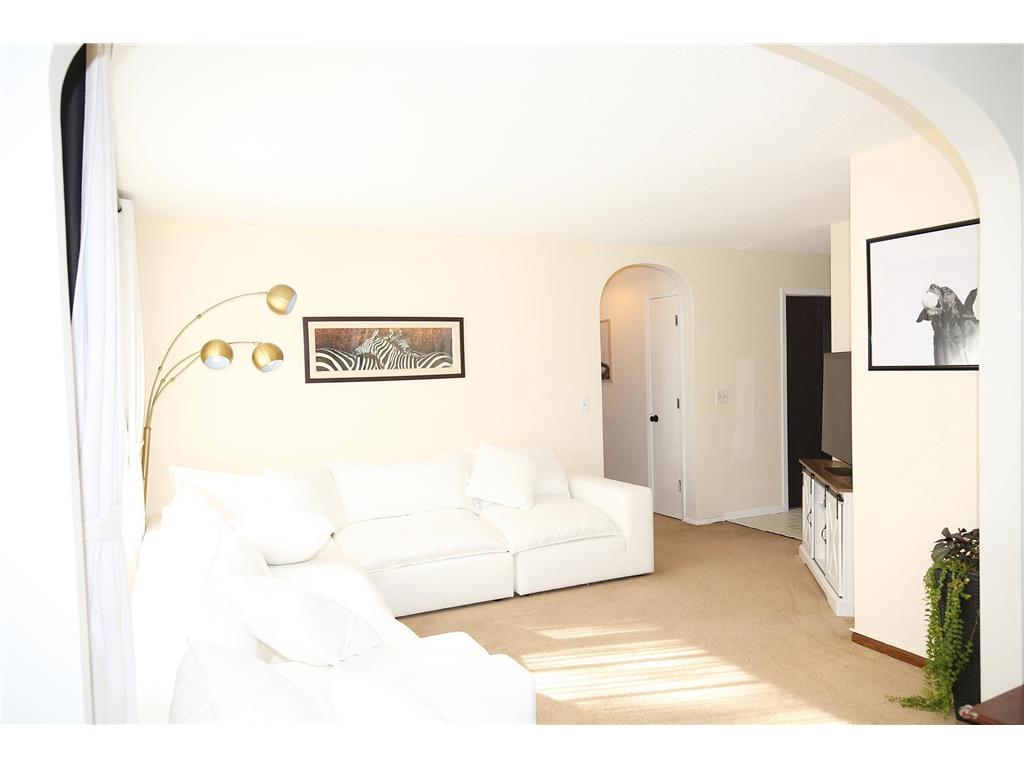 4335 Drew Avenue N Robbinsdale MN 55422 6625361 image1