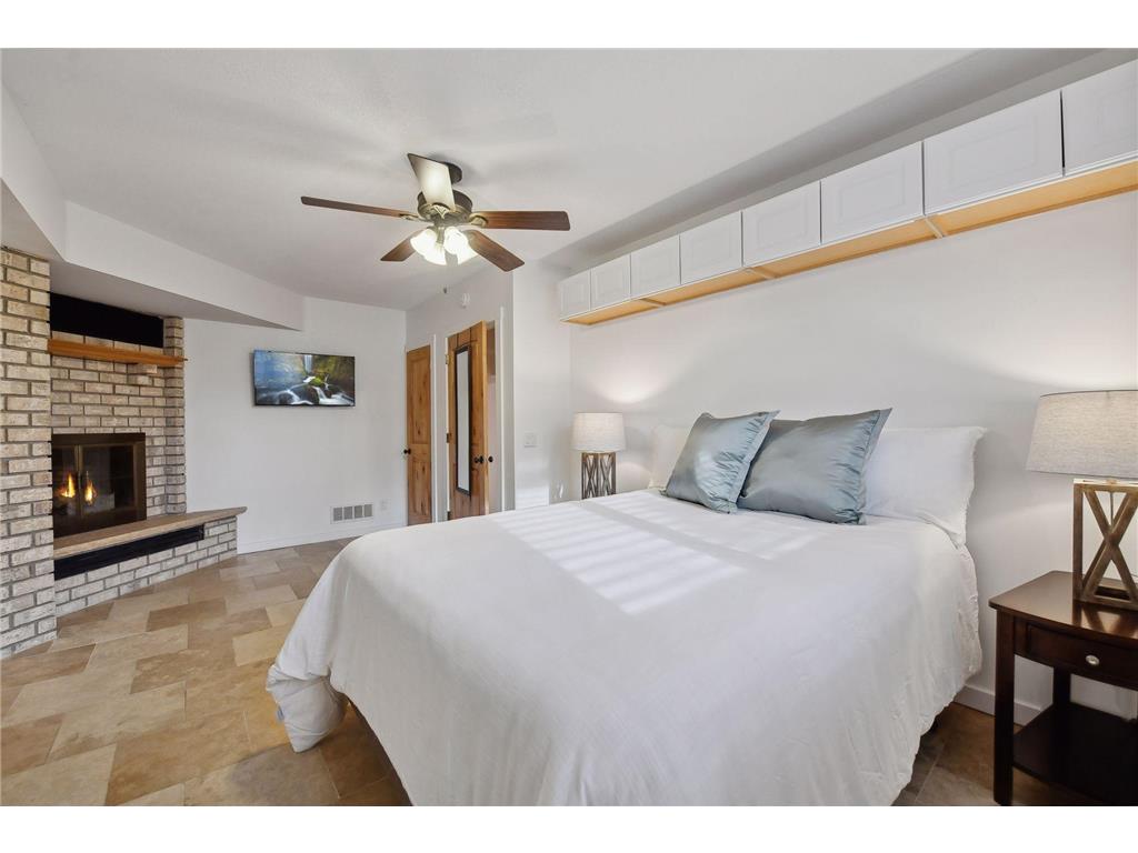 4335 Kirkwood Lane N Plymouth MN 55442 6686954 image71