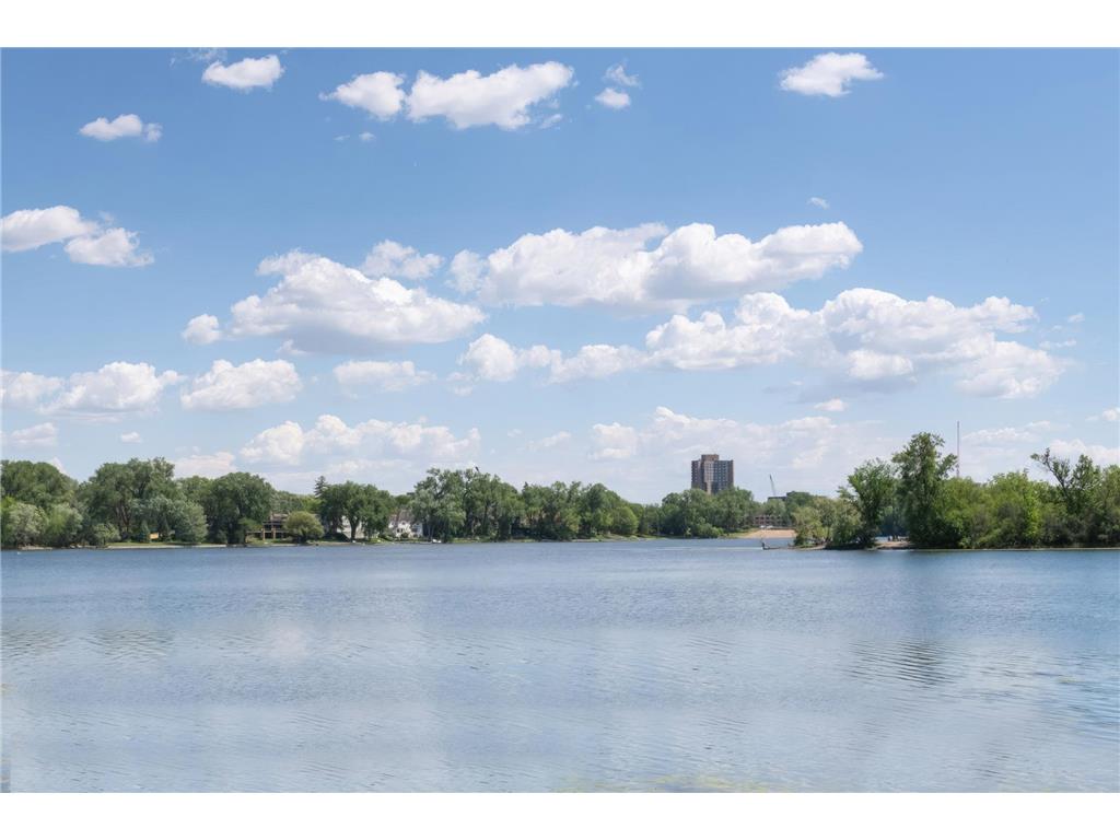4336 Avondale Road Golden Valley MN 55416 7088197 image35