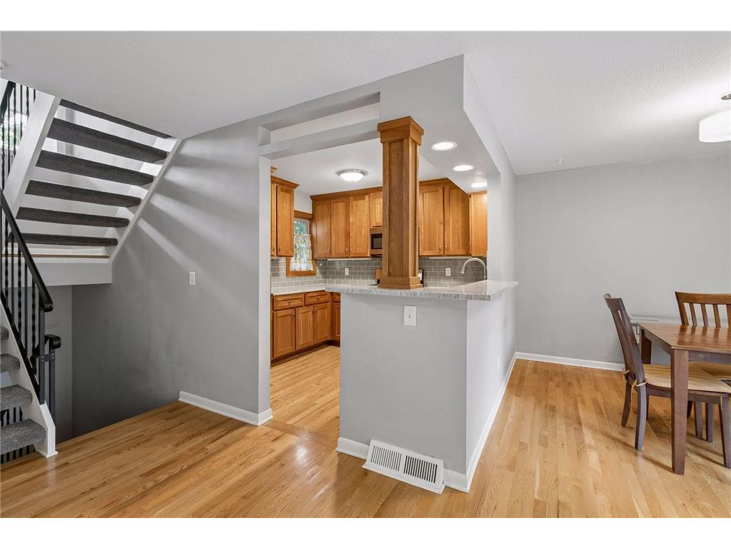 4337 3rd Avenue S Minneapolis MN 55409 7102432 image14