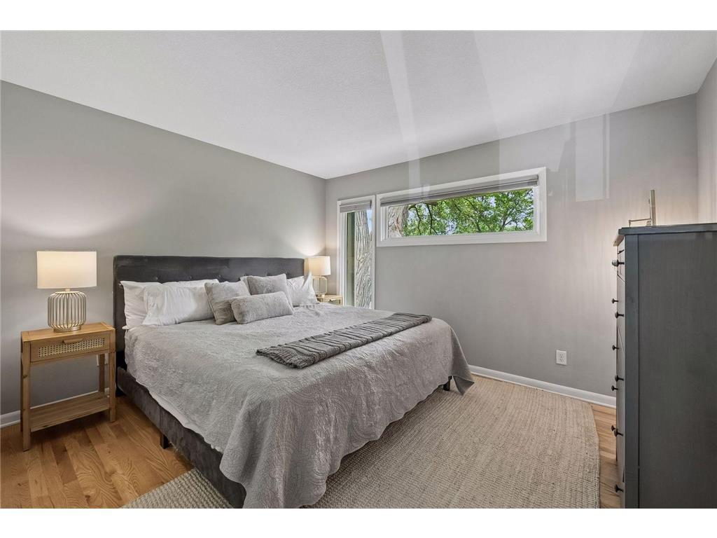 4337 3rd Avenue S Minneapolis MN 55409 7102432 image23