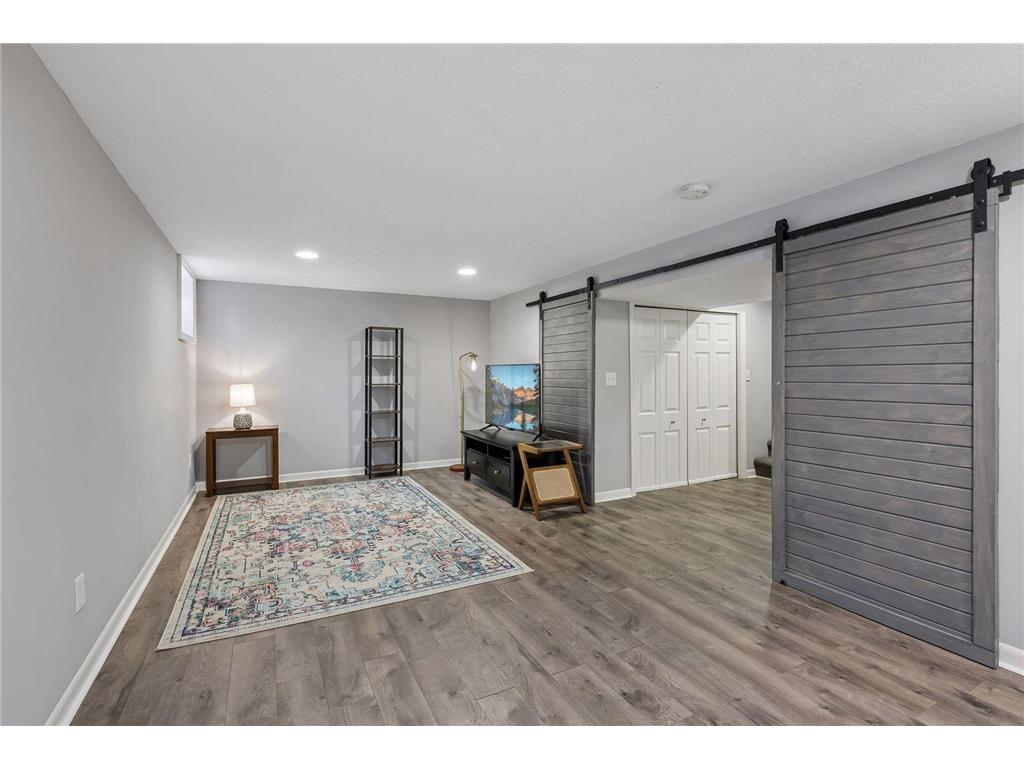 4337 3rd Avenue S Minneapolis MN 55409 7102432 image28