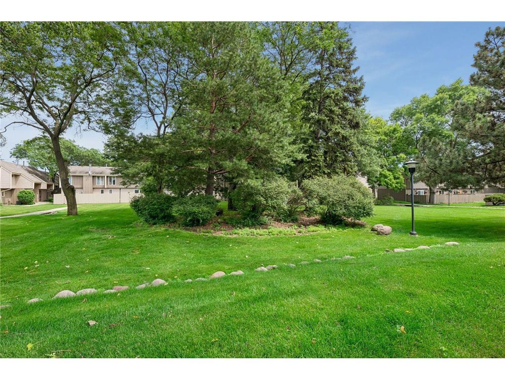 4337 3rd Avenue S Minneapolis MN 55409 7102432 image39