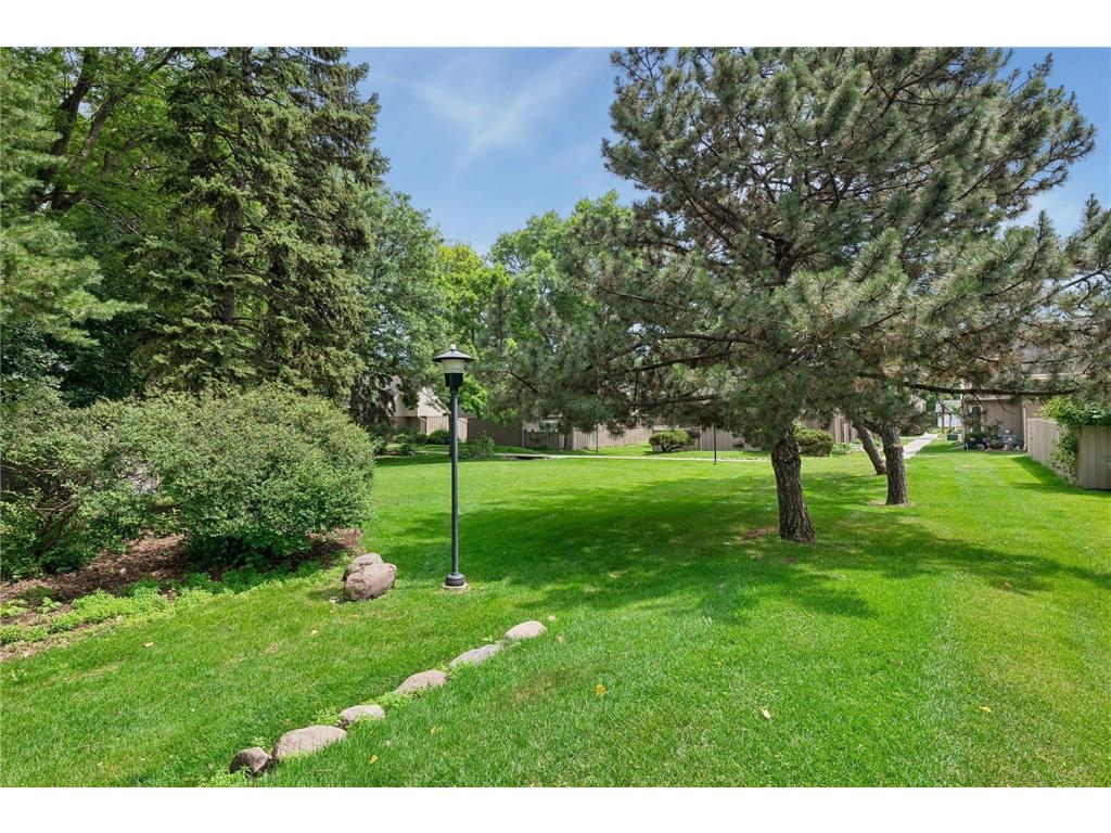 4337 3rd Avenue S Minneapolis MN 55409 7102432 image40
