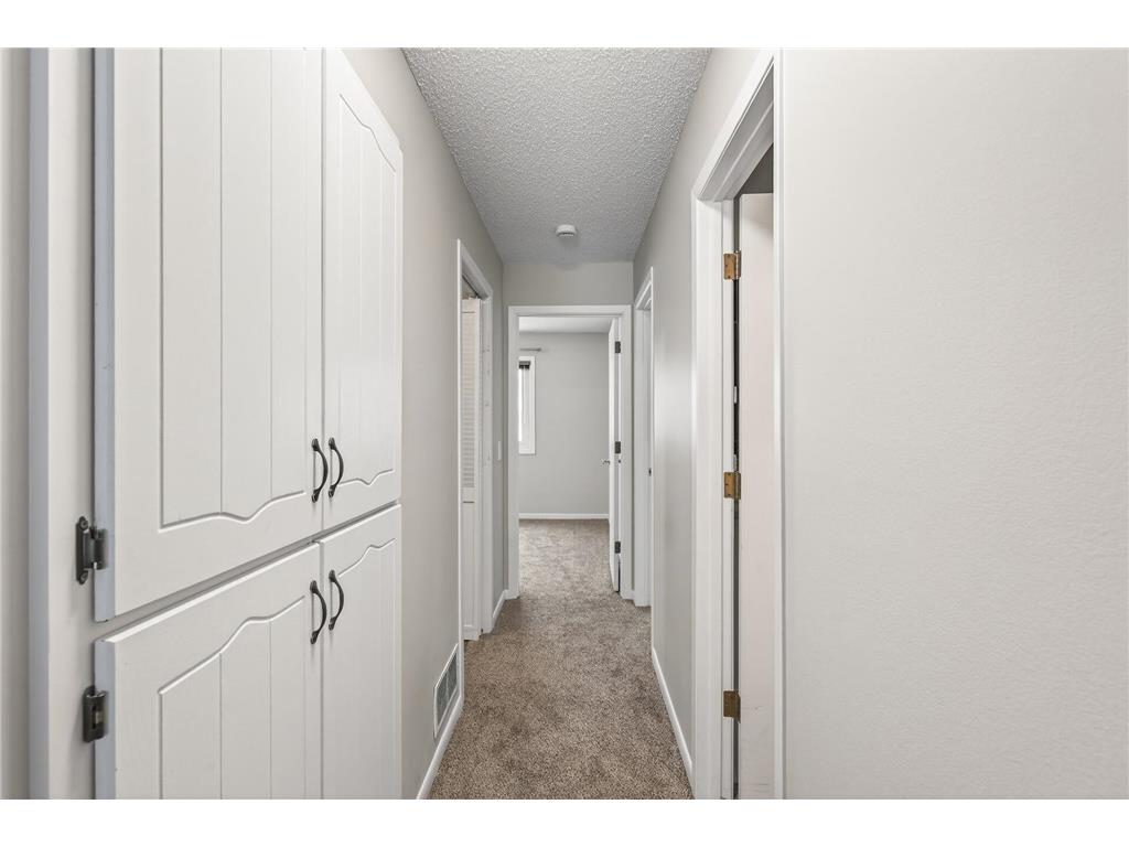 4339 Buckingham Court #1106 Vadnais Heights MN 55127 7000341 image11