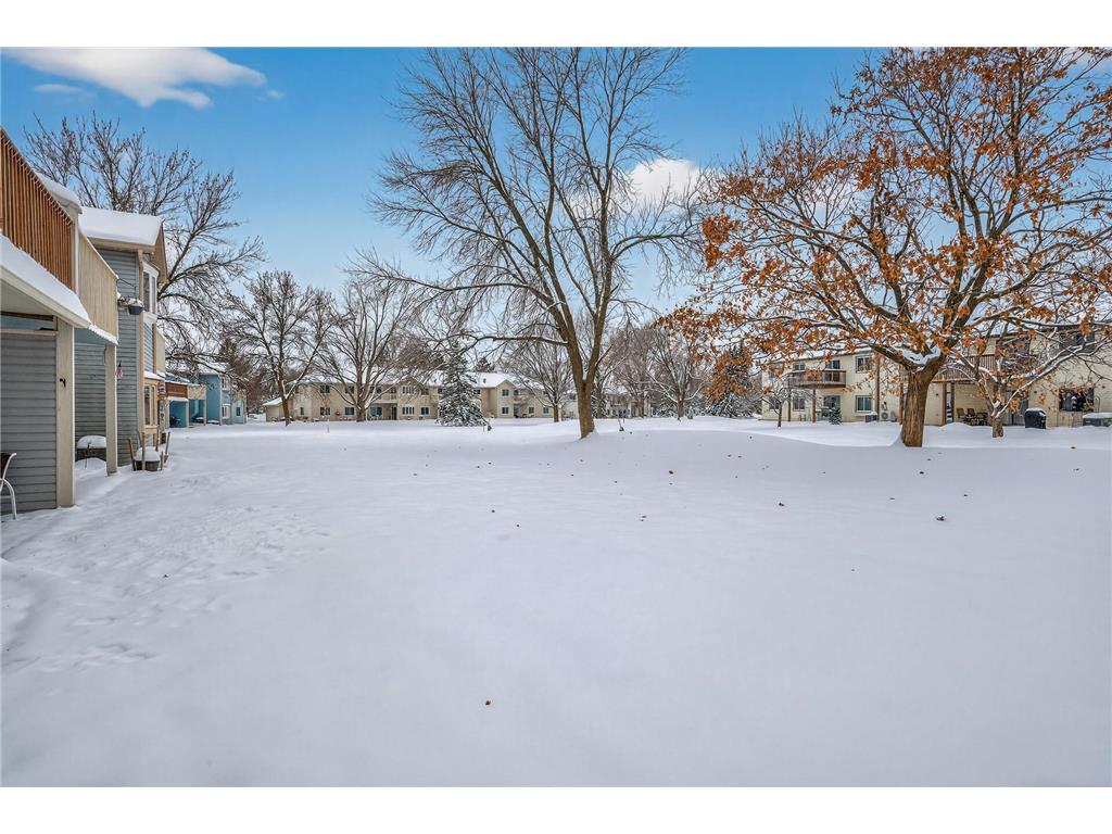4339 Buckingham Court #1106 Vadnais Heights MN 55127 7000341 image19
