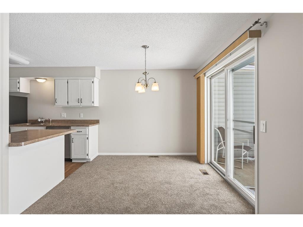 4339 Buckingham Court #1106 Vadnais Heights MN 55127 7000341 image6