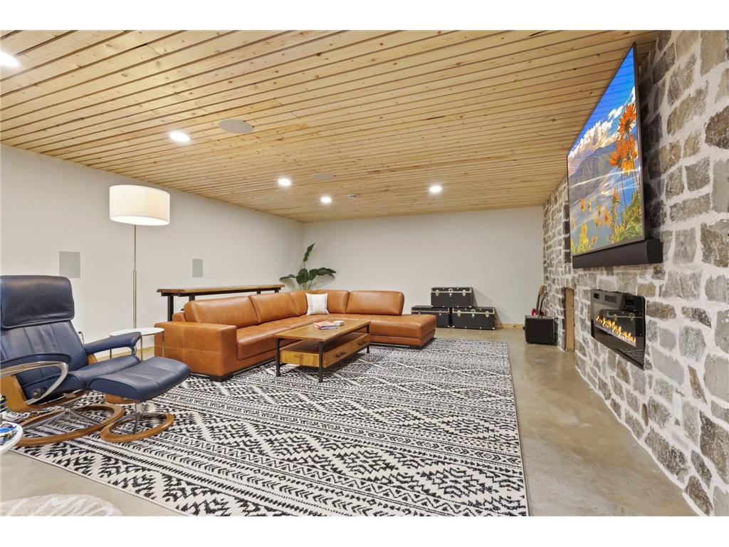 434 210th Avenue Somerset WI 54025 - St Croix River 7062910 image36
