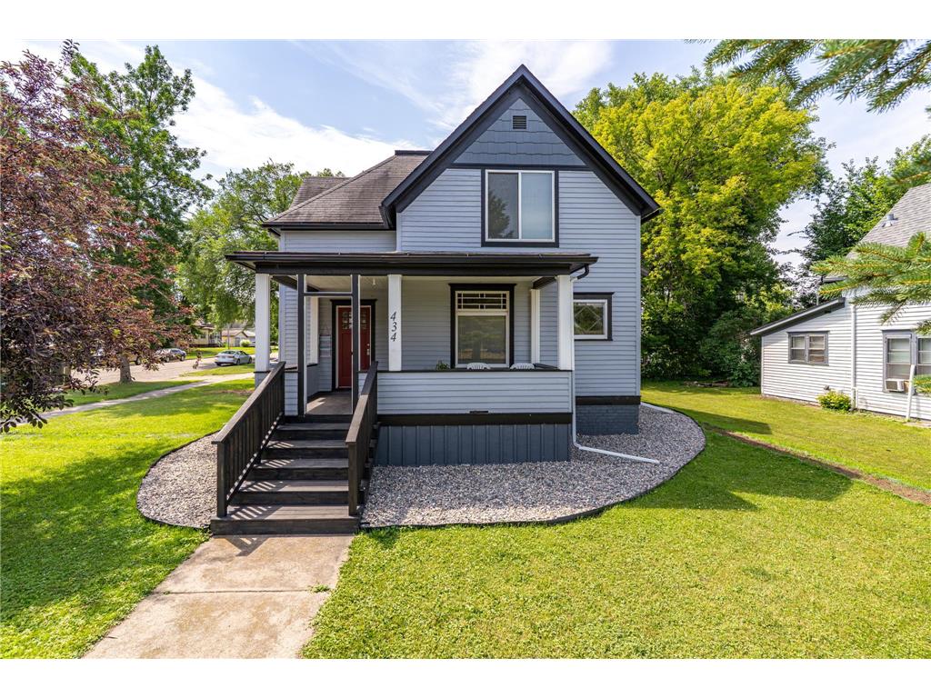 434 Bridge Street Crookston MN 56716 7104706 image1
