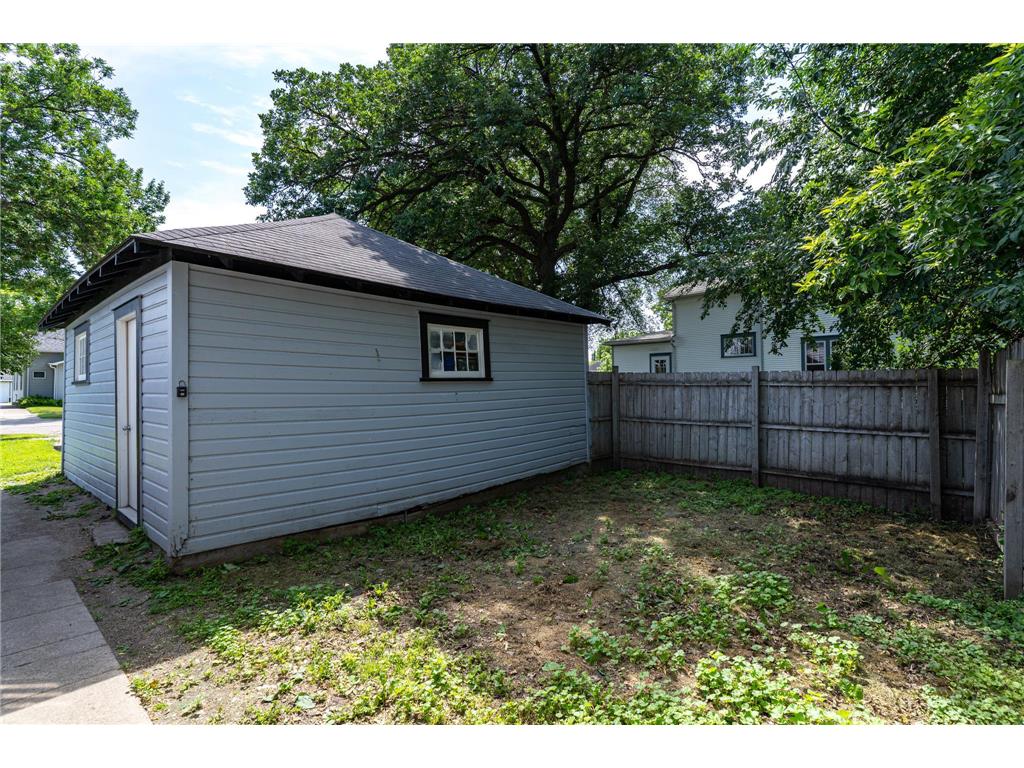 434 Bridge Street Crookston MN 56716 7104706 image28