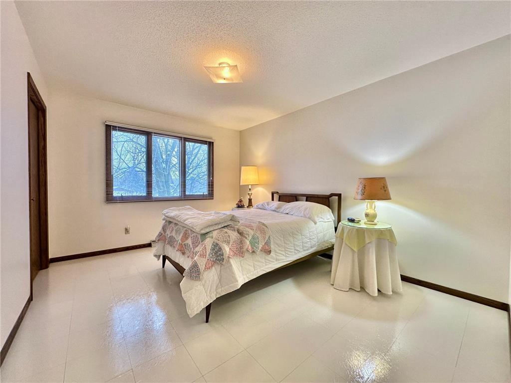 434 E 11th Street #I New Richmond WI 54017 - Paperjack Creek 6825751 image14