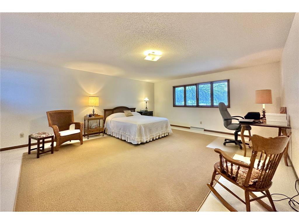 434 E 11th Street #I New Richmond WI 54017 - Paperjack Creek 6825751 image18