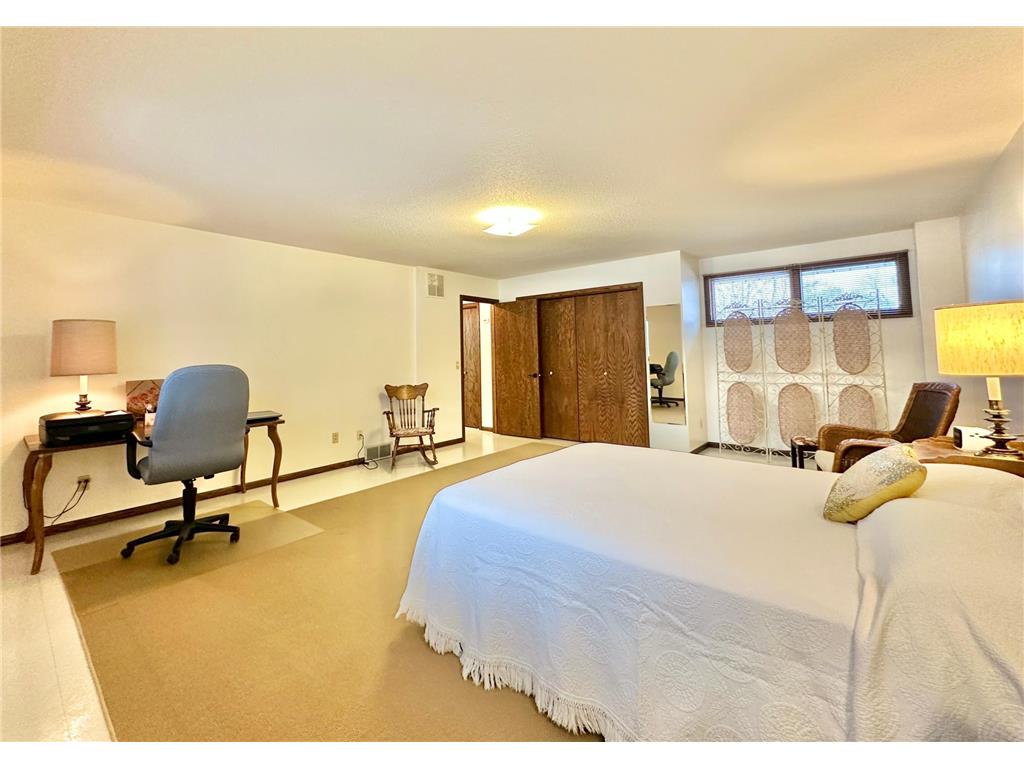 434 E 11th Street #I New Richmond WI 54017 - Paperjack Creek 6825751 image19