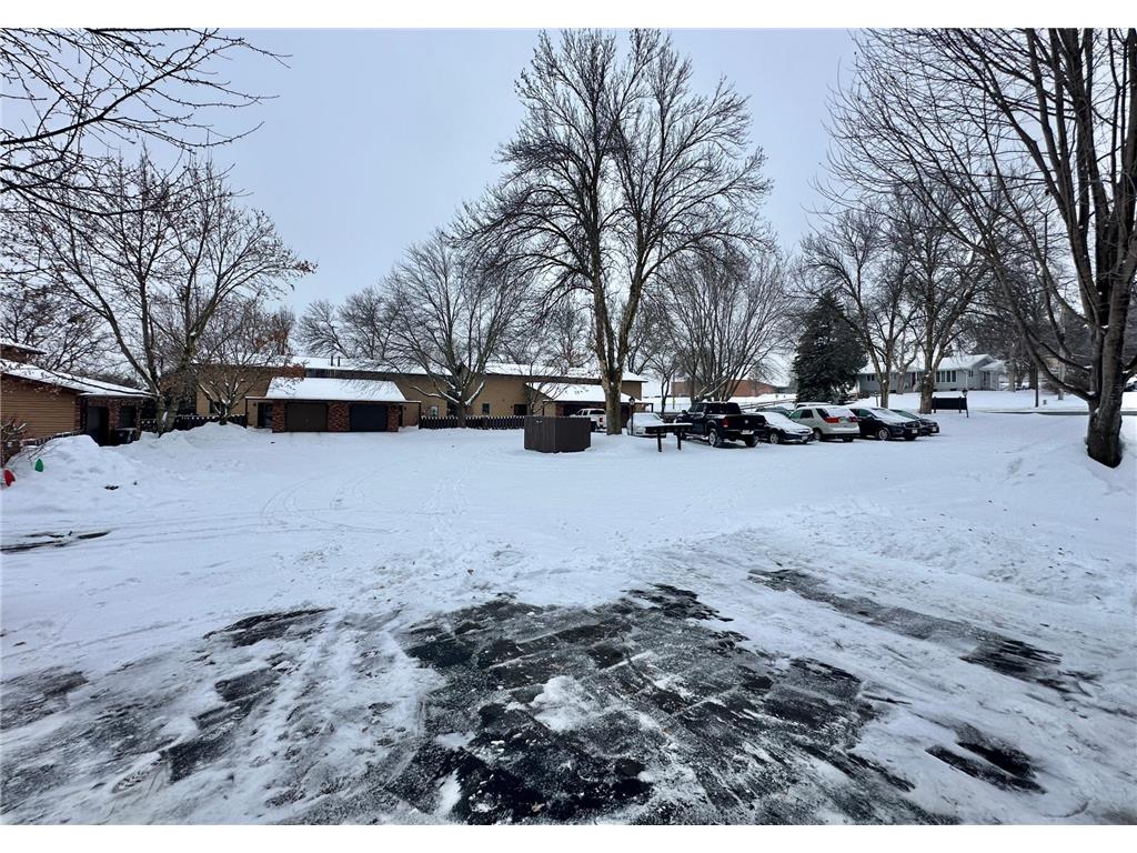 434 E 11th Street #I New Richmond WI 54017 - Paperjack Creek 6825751 image3