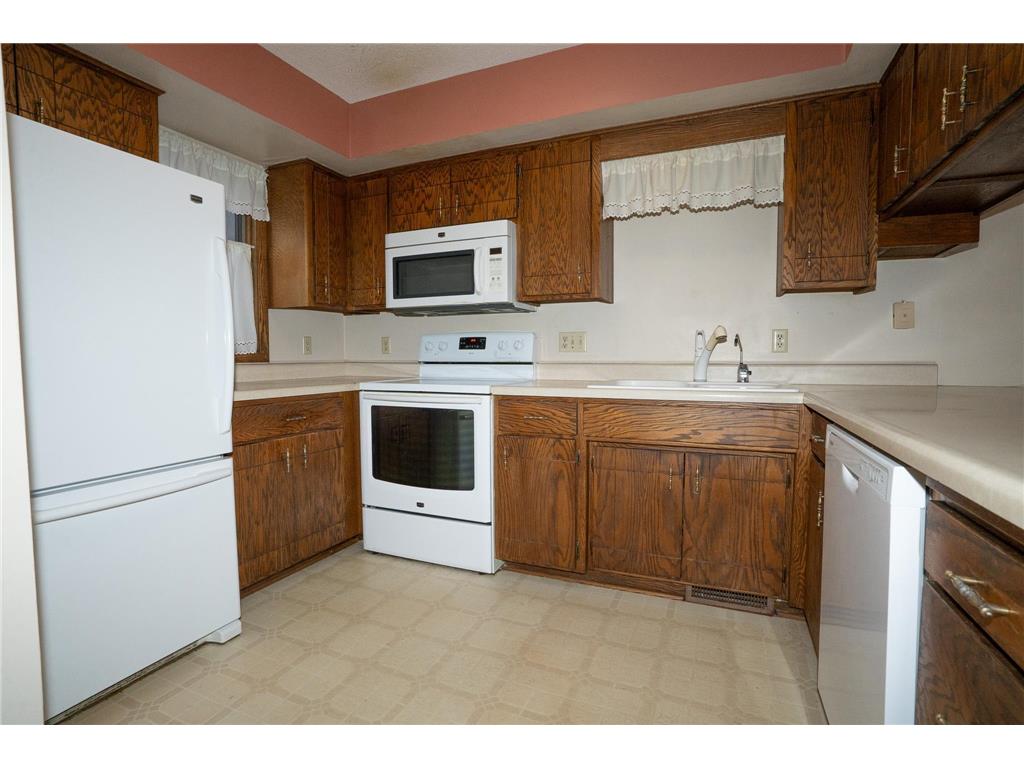 434 E 11th Street #L New Richmond WI 54017 - Paperjack Creek 7008211 image11