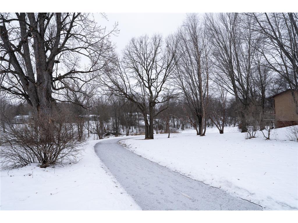 434 E 11th Street #L New Richmond WI 54017 - Paperjack Creek 7008211 image23