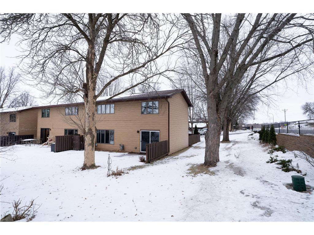 434 E 11th Street #L New Richmond WI 54017 - Paperjack Creek 7008211 image34