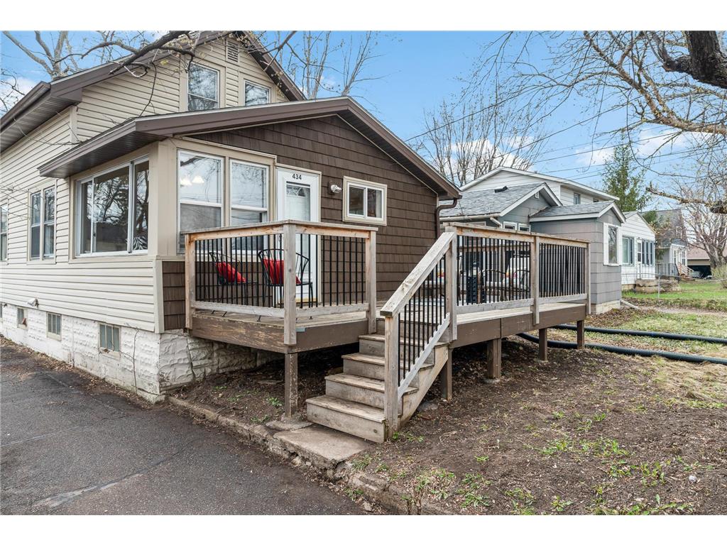 434 Gentry Avenue N Oakdale MN 55128 6353264 image1