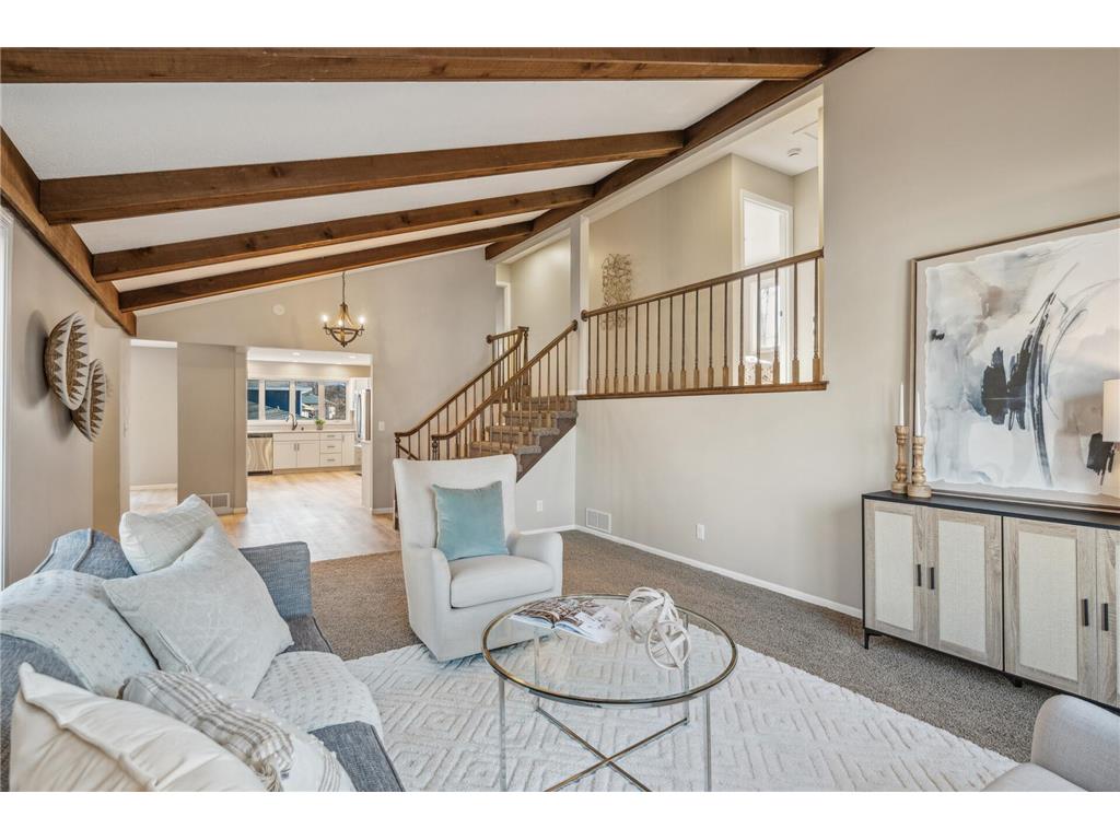 434 Mary Lane S Maplewood MN 55119 6659721 image1