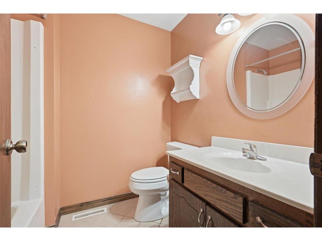 4342 Buckingham Court #1605 Vadnais Heights MN 55127 7078462 image15