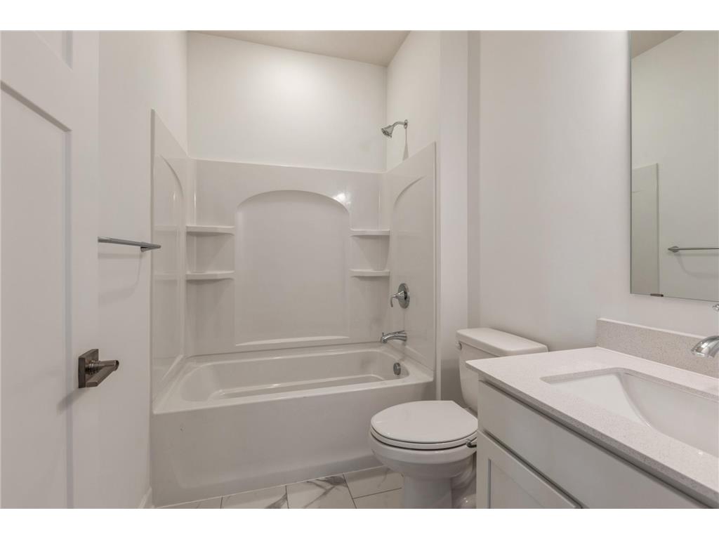 4343 132nd Avenue NE Blaine MN 55449 7069820 image11