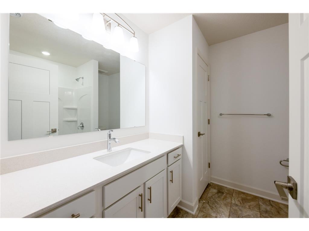 4343 132nd Avenue NE Blaine MN 55449 7069820 image15