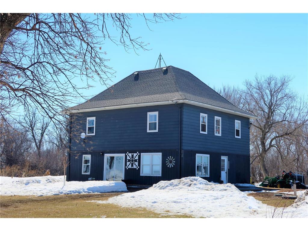 4343 270th Avenue Brandrup Twp MN 56522 6354902 image1