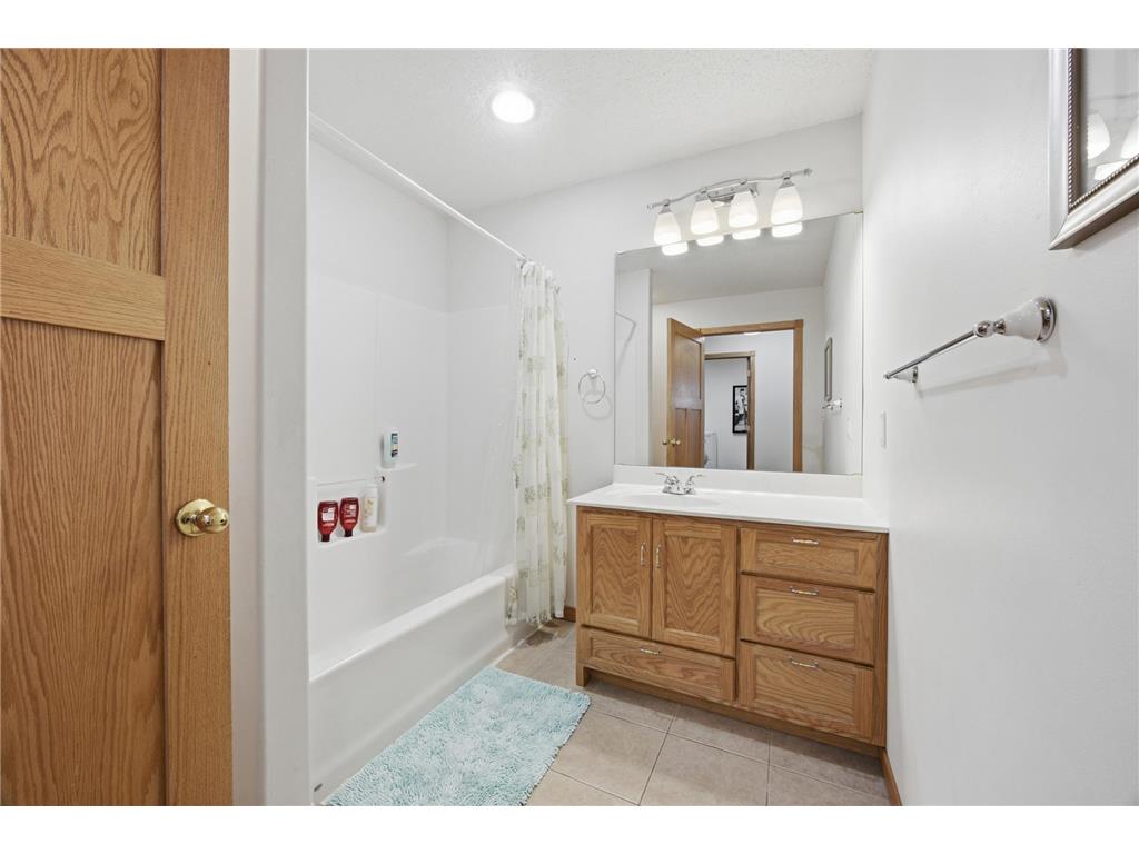 4346 46th Avenue S Fargo ND 58104 7056743 image13