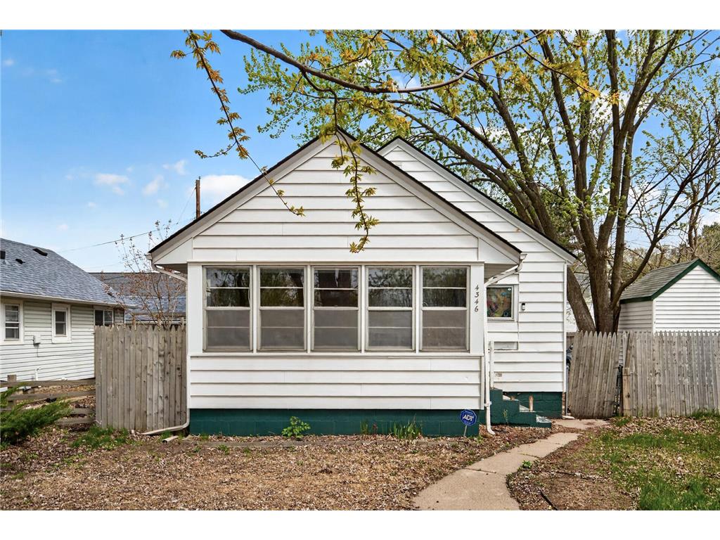 4346 Knox Avenue N Minneapolis MN 55412 7045063 image1