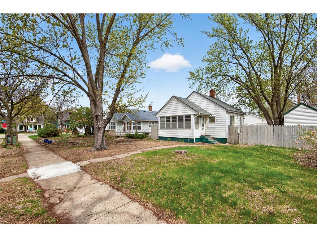4346 Knox Avenue N Minneapolis MN 55412 7045063 image3