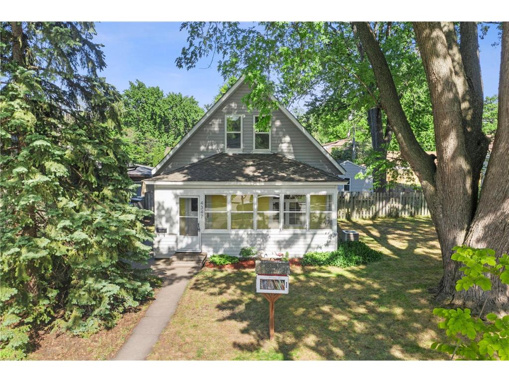 4347 6th Street NE Columbia Heights MN 55421 7074089 image2