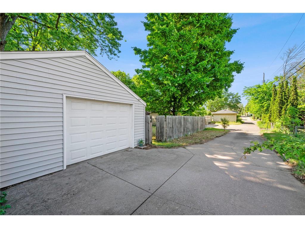 4347 6th Street NE Columbia Heights MN 55421 7074089 image54