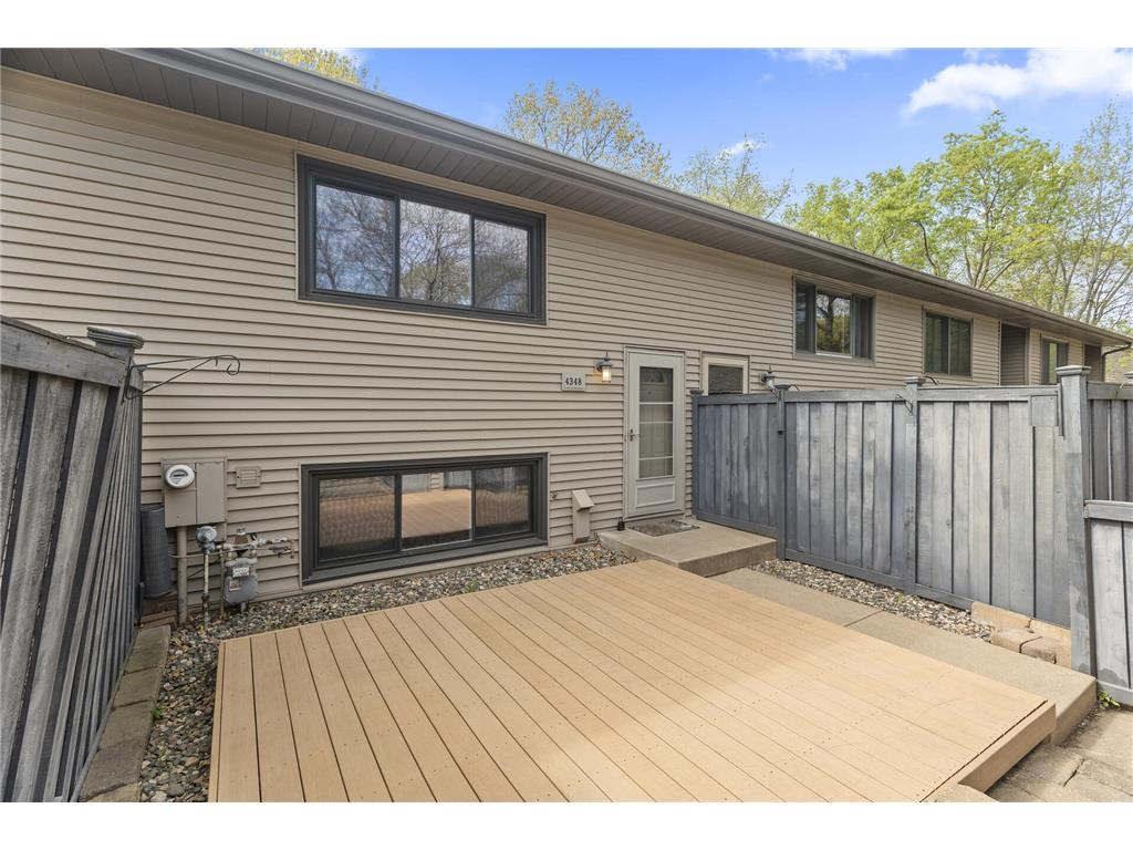 4348 Arden View Court Arden Hills MN 55112 6737797 image1
