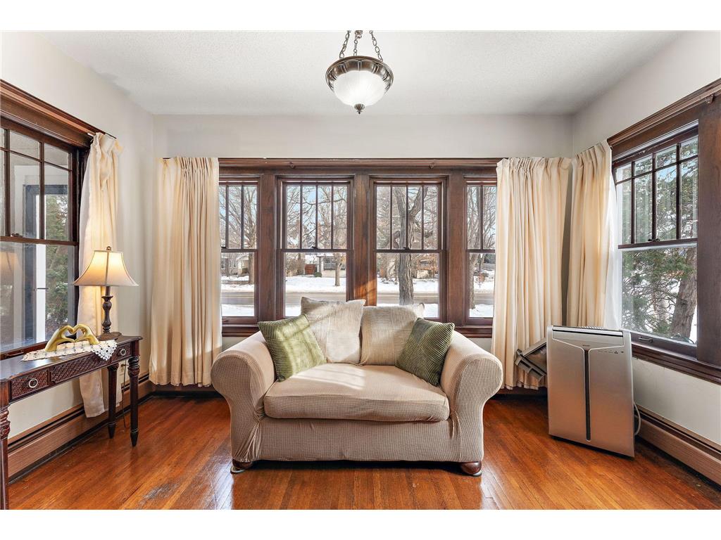 4348 Lyndale Avenue S Minneapolis MN 55409 7011791 image10