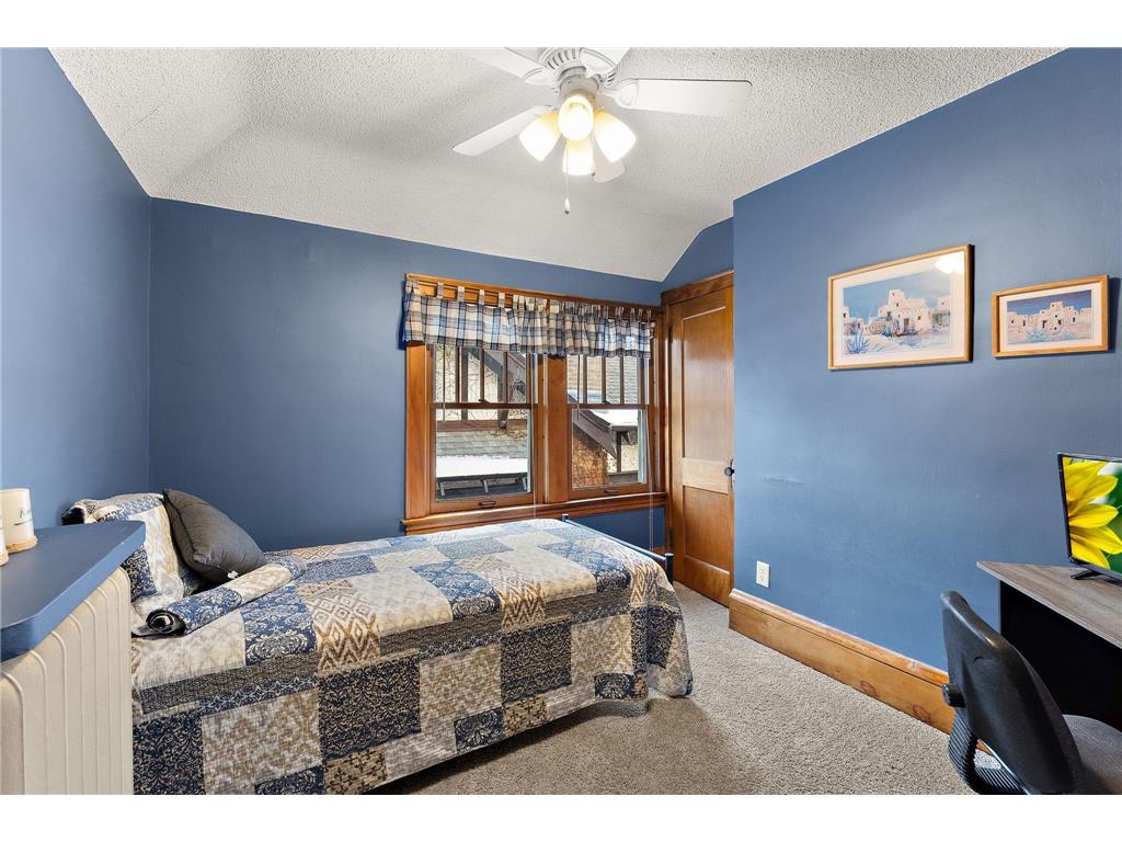 4348 Lyndale Avenue S Minneapolis MN 55409 7011791 image24