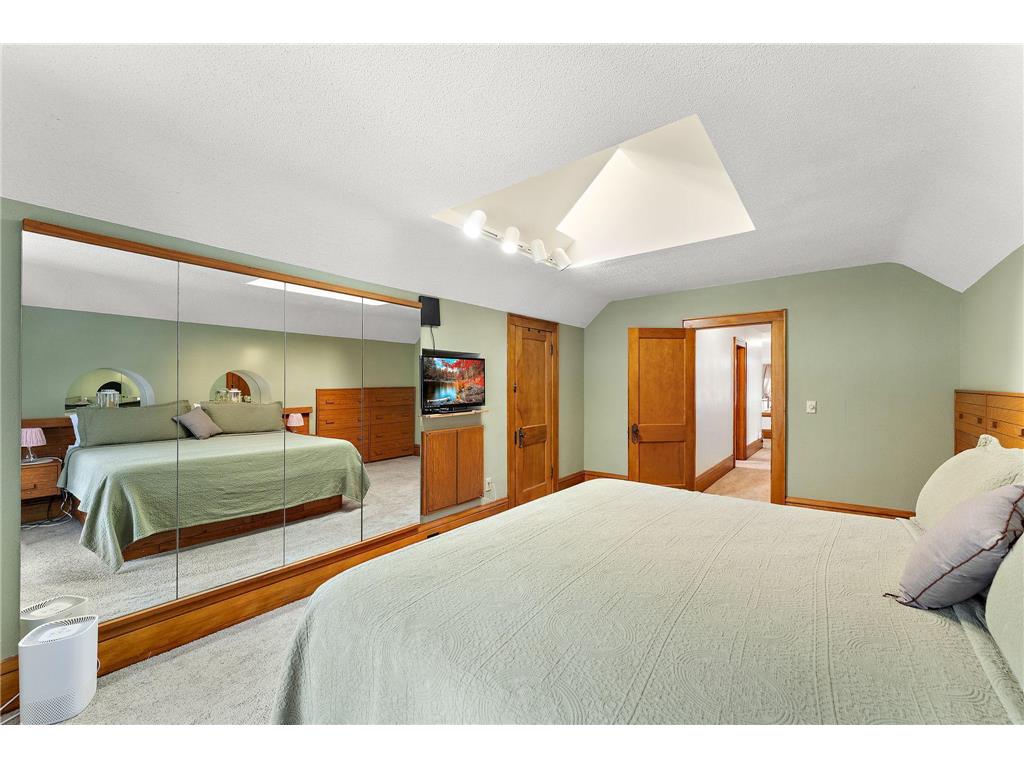 4348 Lyndale Avenue S Minneapolis MN 55409 7011791 image27