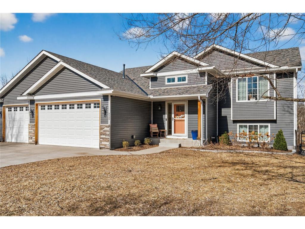 4349 218th Avenue NW Oak Grove MN 55303 7037155 image1