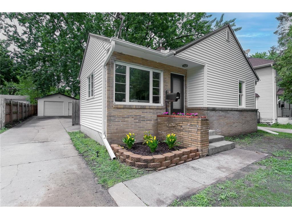 4349 Unity Avenue N Robbinsdale MN 55422 6535895 image1