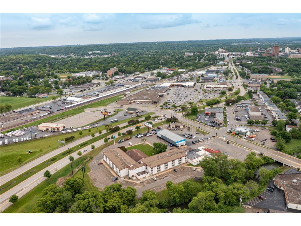 435 16th Avenue NW Rochester MN 55901 6722169 image10