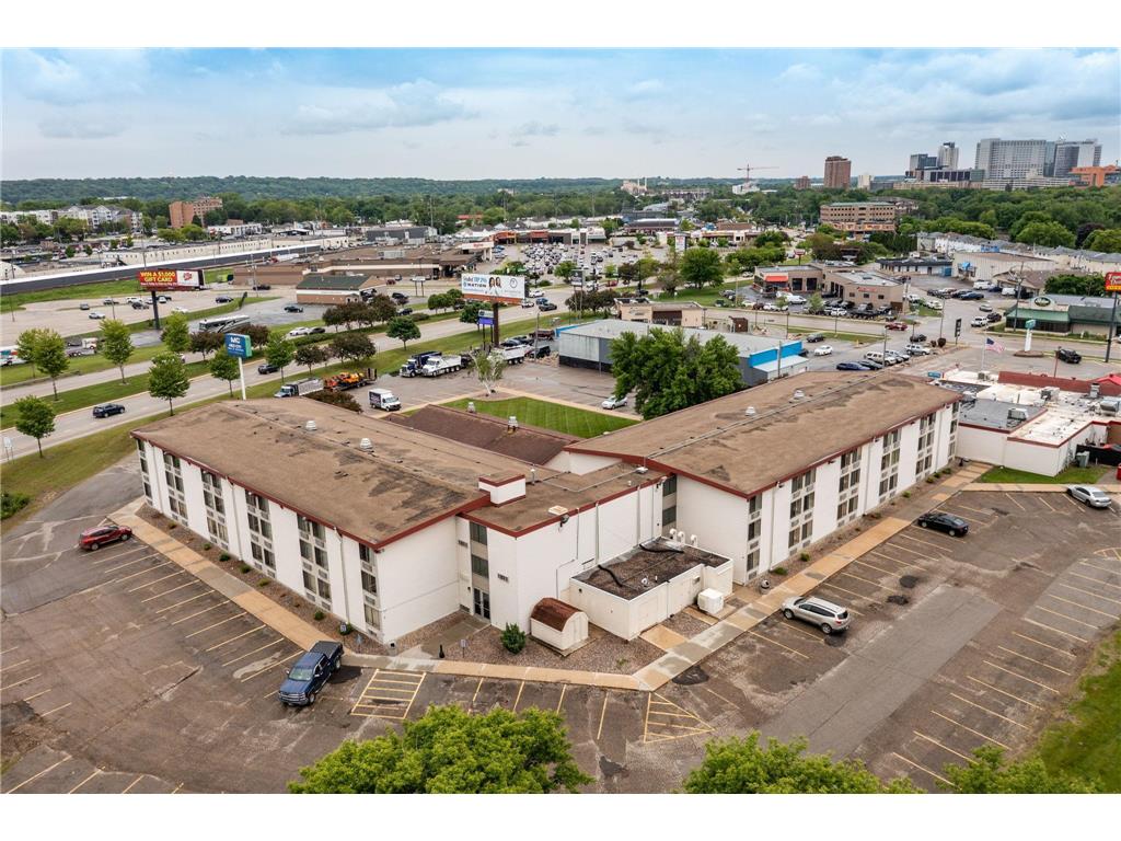 435 16th Avenue NW Rochester MN 55901 6722169 image4