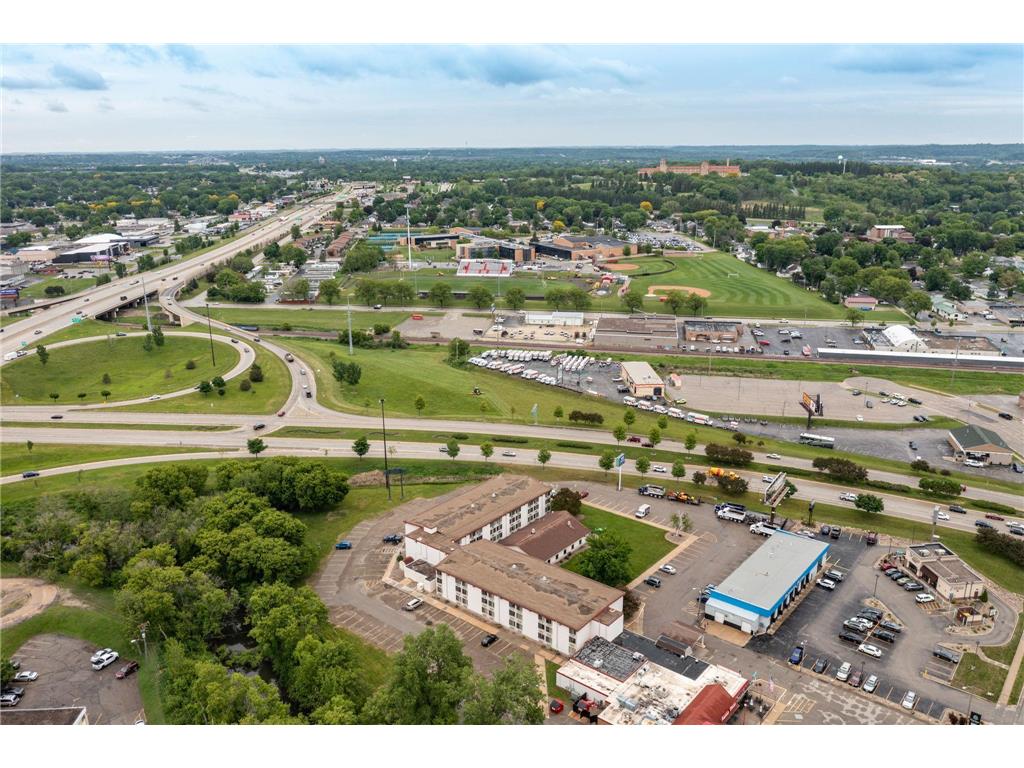 435 16th Avenue NW Rochester MN 55901 6722169 image9