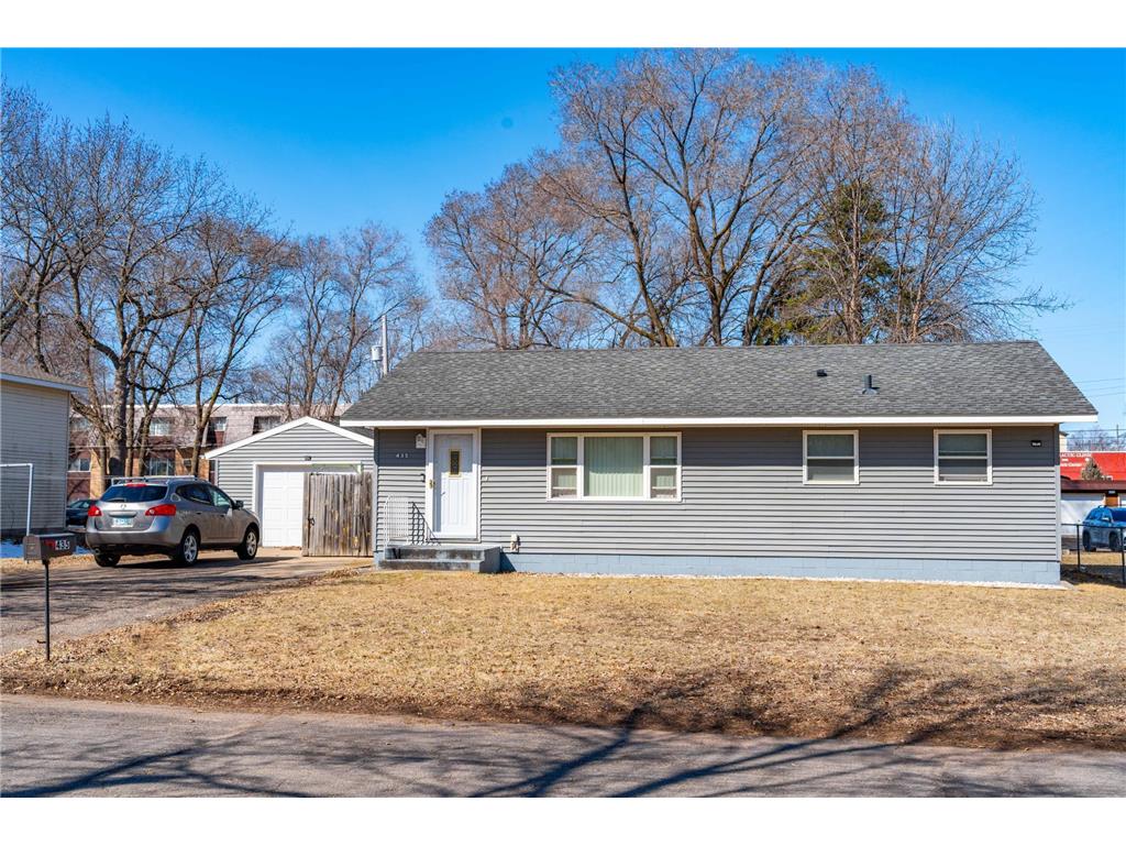 435 32nd Avenue N Saint Cloud MN 56303 6699363 image1